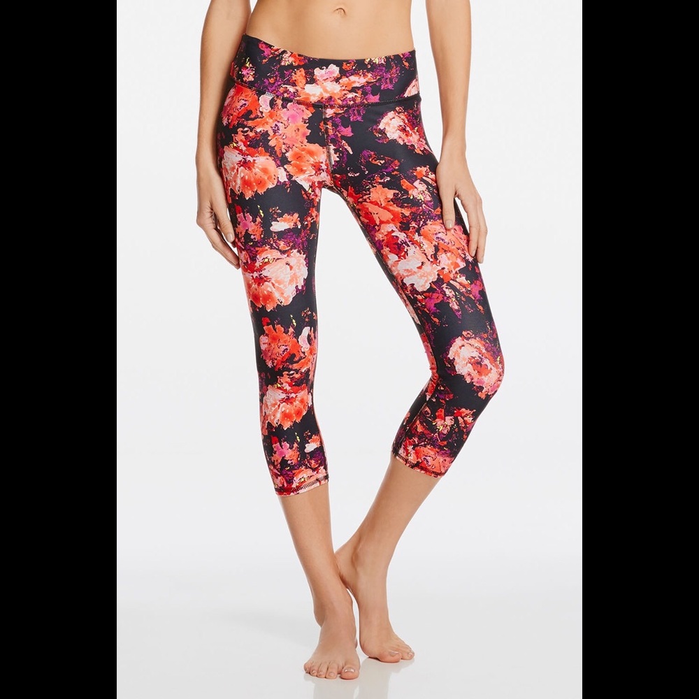 Fabletics Impasto Floral Mid-Rise Powerhold Capri